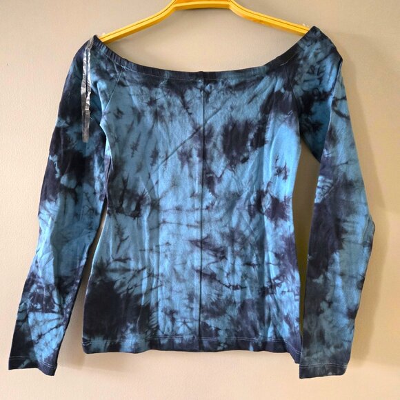 Ocean Whisper Blue & Black Tie Dye Off-Shoulder Top (Small) NWOT - Picture 2 of 4
